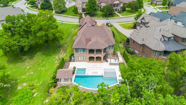 1149 McCrory Cir, Gallatin, TN 37066