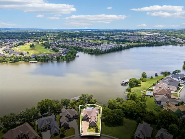 1149 McCrory Cir, Gallatin, TN 37066