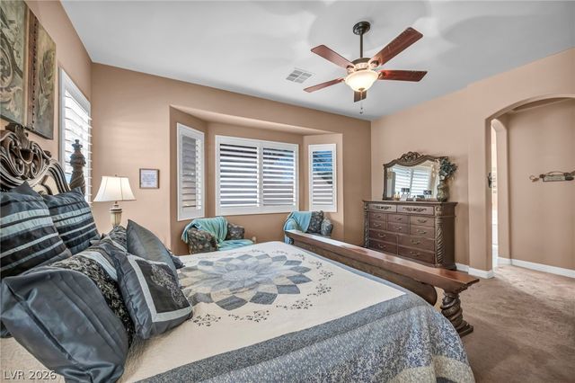 10372 Hawks Wing Street, Las Vegas, NV 89178