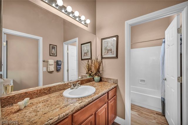 10372 Hawks Wing Street, Las Vegas, NV 89178