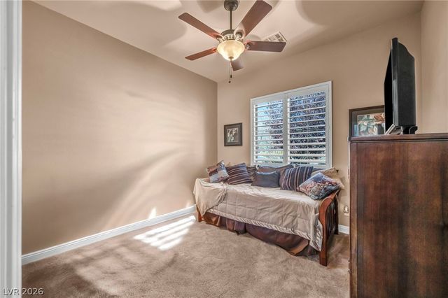 10372 Hawks Wing Street, Las Vegas, NV 89178