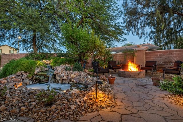 10372 Hawks Wing Street, Las Vegas, NV 89178