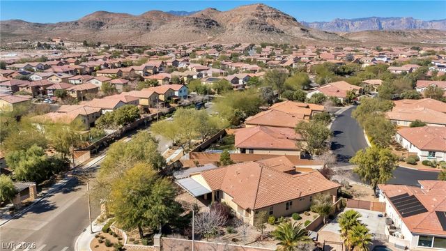 10372 Hawks Wing Street, Las Vegas, NV 89178