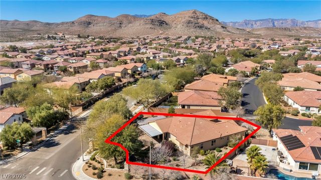 10372 Hawks Wing Street, Las Vegas, NV 89178