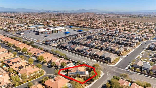 10372 Hawks Wing Street, Las Vegas, NV 89178