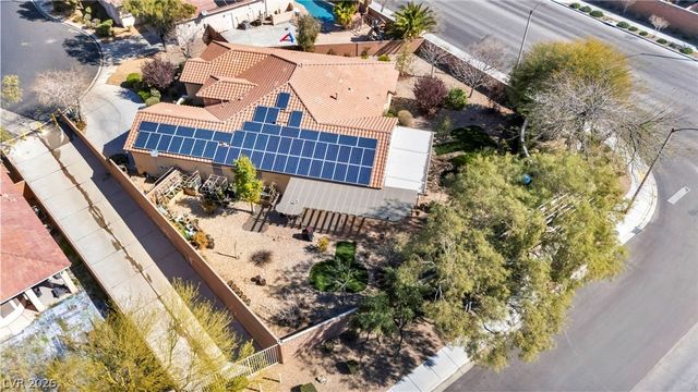 10372 Hawks Wing Street, Las Vegas, NV 89178