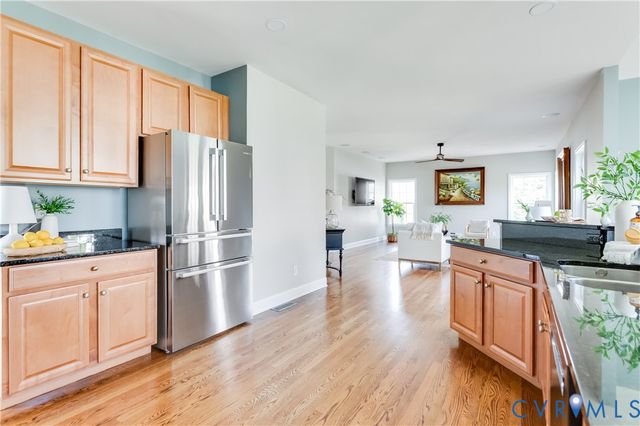 6442 Burnt Mills Ln, Moseley, VA 23120