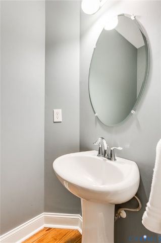 6442 Burnt Mills Ln, Moseley, VA 23120