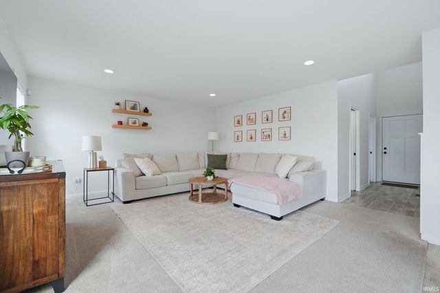 3440 Fawn Creek Boulevard, Waterloo, IN 46793