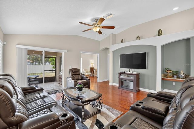 10307 SUMMER AZURE DRIVE, Riverview, FL 33578
