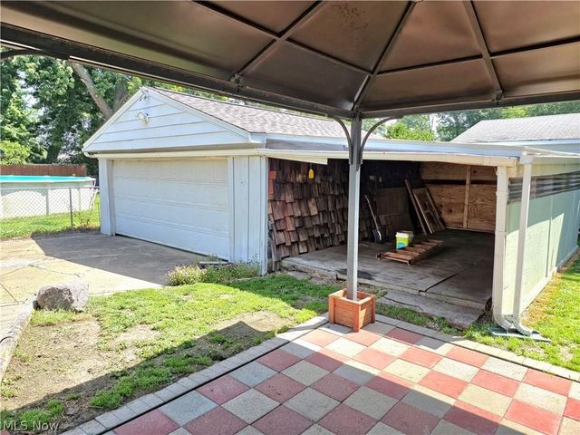 1249 E 342nd Street, Eastlake, OH 44095