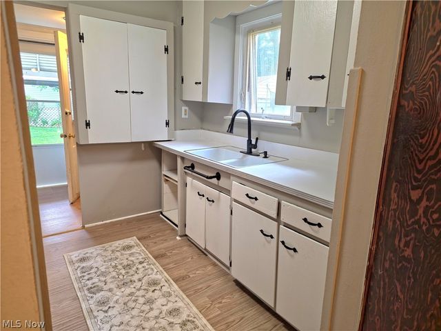 1249 E 342nd Street, Eastlake, OH 44095