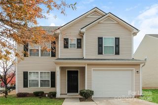 818 Swearngan Ridge Court, Charlotte, NC 28216
