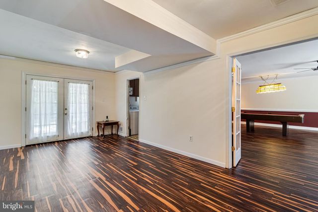 5 MOONCOIN CIR, Waldorf, MD 20602
