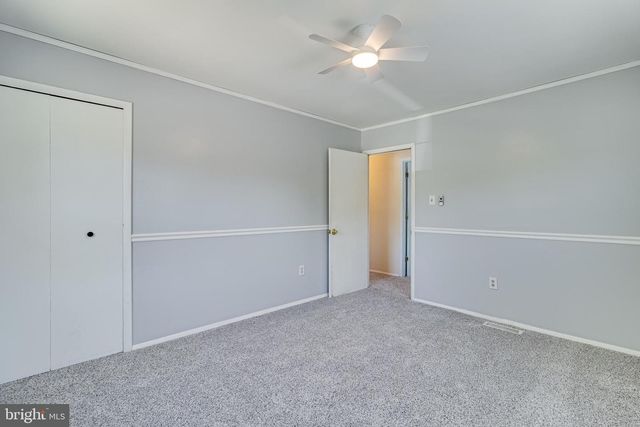 5 MOONCOIN CIR, Waldorf, MD 20602