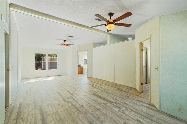 5712 Mockingbird, Mathis, TX 78368