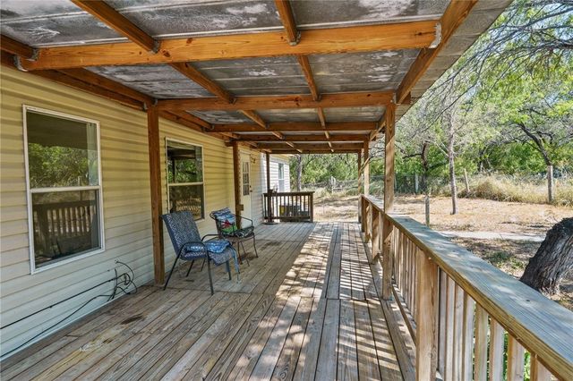5712 Mockingbird, Mathis, TX 78368