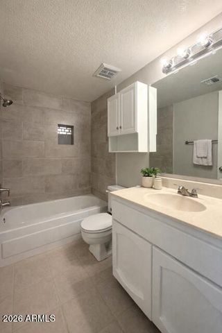 3119 W COCHISE Drive 113, Phoenix, AZ 85051