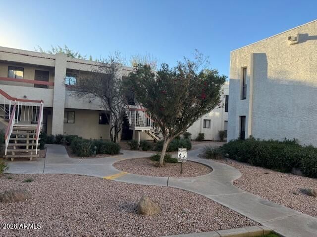 3119 W COCHISE Drive 113, Phoenix, AZ 85051