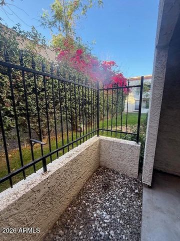 3119 W COCHISE Drive 113, Phoenix, AZ 85051