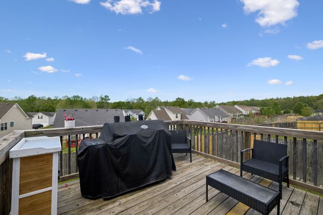 1388 Constitution Dr, Clarksville, TN 37042