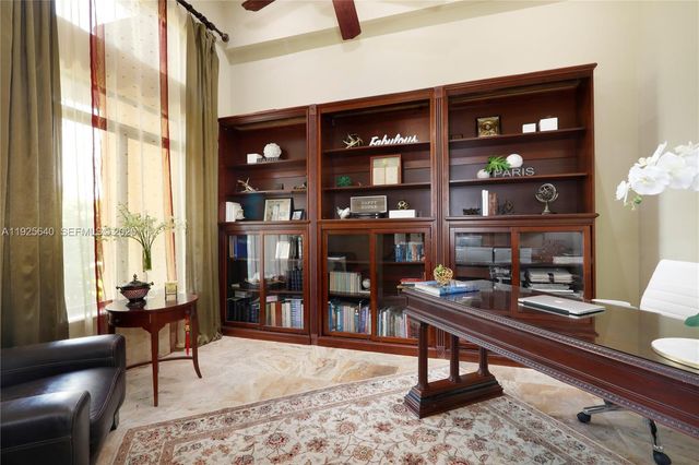 16645 SW 87th Ct, Palmetto Bay, FL 33157