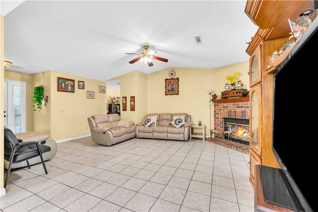 2200 K Street, Rogers, AR 72758