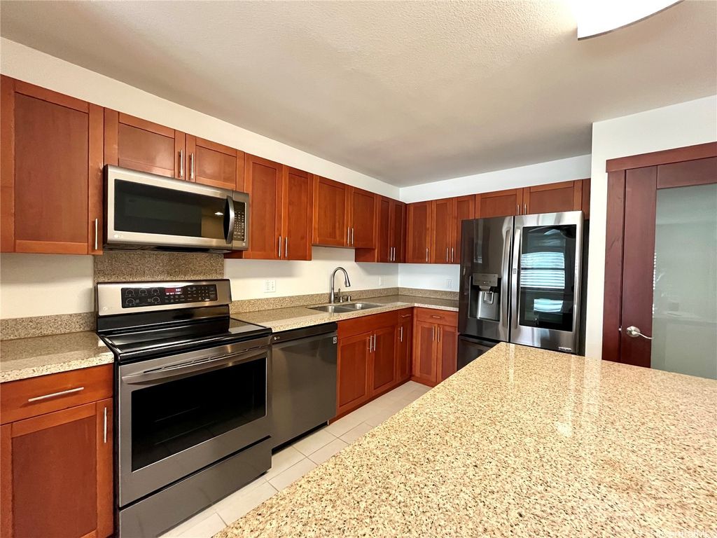 95-060 Waikalani Drive A303, Mililani, HI 96789