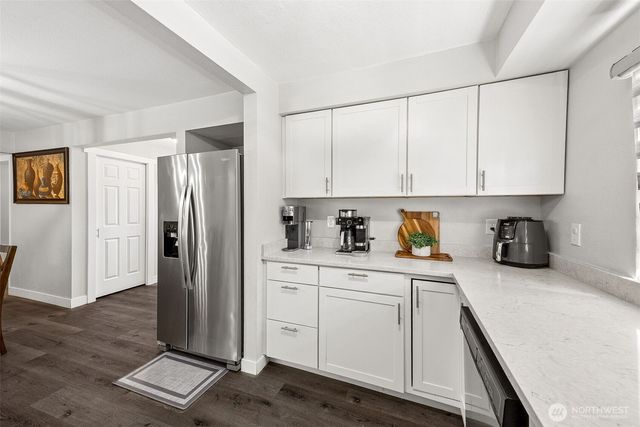 404 Nixon Street S, Roy, WA 98580