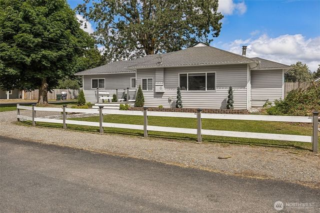 404 Nixon Street S, Roy, WA 98580