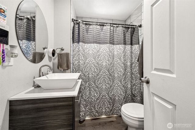 404 Nixon Street S, Roy, WA 98580