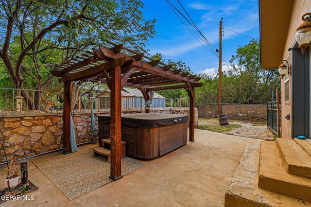 5051 OCOTILLO Street, El Paso, TX 79932
