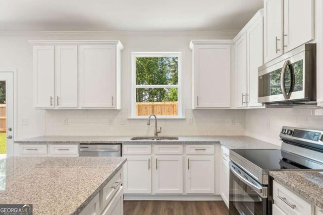 7332 Rocklin Lane, Flowery Branch, GA 30542