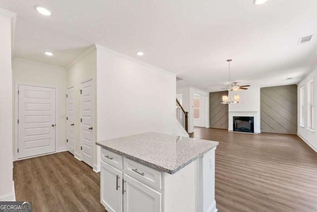 7332 Rocklin Lane, Flowery Branch, GA 30542