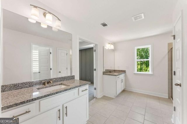 7332 Rocklin Lane, Flowery Branch, GA 30542