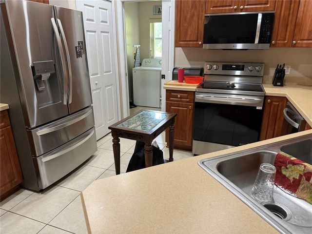 252 DIRKSEN DRIVE, Debary, FL 32713