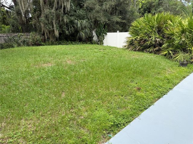 252 DIRKSEN DRIVE, Debary, FL 32713