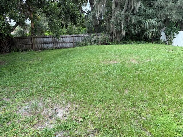 252 DIRKSEN DRIVE, Debary, FL 32713