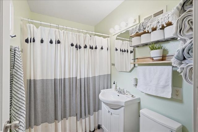 103 E Grant Avenue, Eau Claire, WI 54701