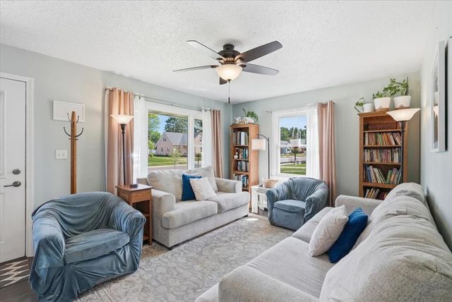 103 E Grant Avenue, Eau Claire, WI 54701