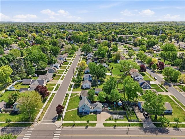 103 E Grant Avenue, Eau Claire, WI 54701