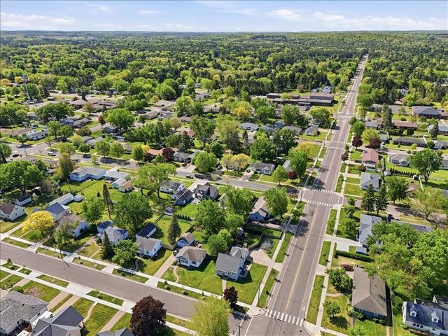 103 E Grant Avenue, Eau Claire, WI 54701
