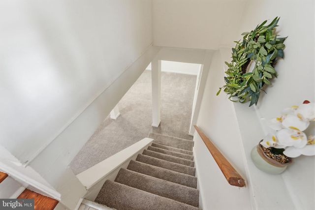 2 CHERRY RD, New Castle, DE 19720