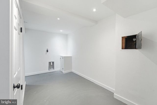 2 CHERRY RD, New Castle, DE 19720