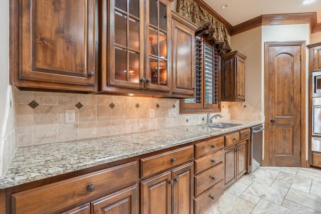 6007 TUSCANY Village, Amarillo, TX 79119