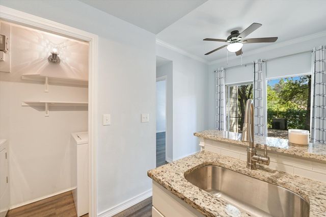 6000 Shepherd Mountain CV 1412, Austin, TX 78730