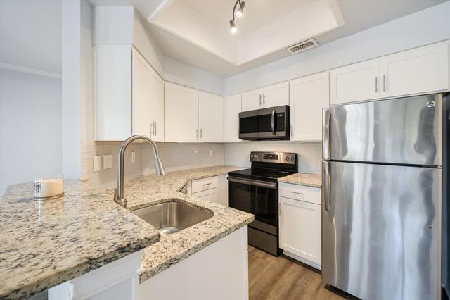 6000 Shepherd Mountain CV 1412, Austin, TX 78730