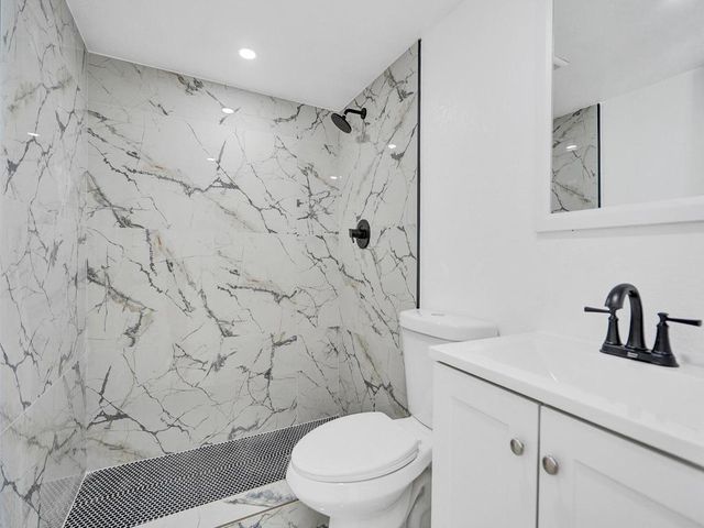 940 SW 28th St 1, Fort Lauderdale, FL 33315