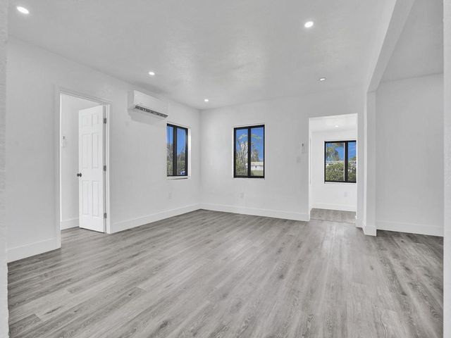 940 SW 28th St 1, Fort Lauderdale, FL 33315