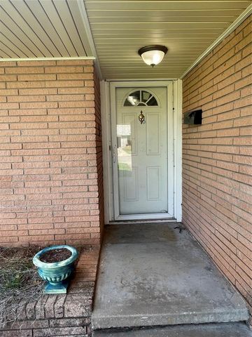 5913 Crestview Drive, Oklahoma City, OK 73105